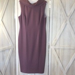 Beautiful lilac sheath dress.  Perfect for a wedding!